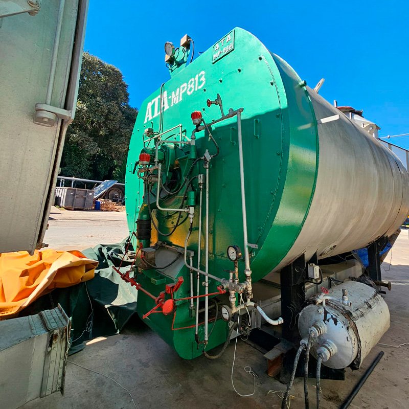 Caldeira Ata <BR> • Capacidade: 10.000 kg/h <bR> • Pressão: 14 bar